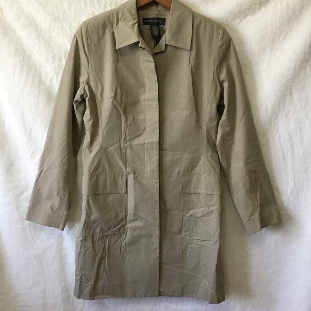 Banana Republic Beige Trend Coat - Picture 6 of 16